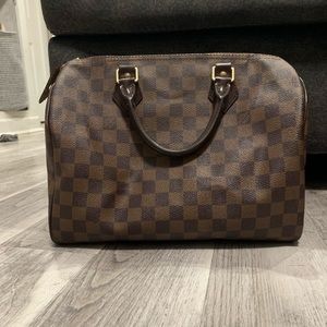 Louis Vuitton speedy 30
